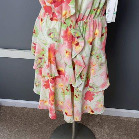 Kenneth Cole dress - Picture 4 of 9